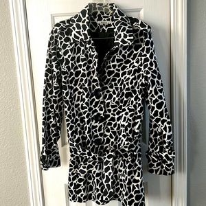 Black and white cotton coat size M
